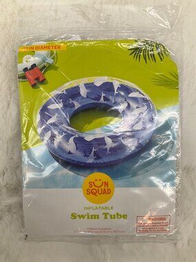 Sun Squad- 31" diameter Inflatable Swim Tube Blue Whales NEW